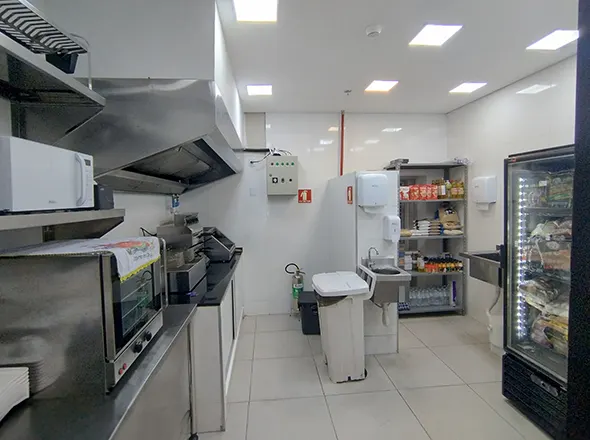 Report Engenharia Arquitetura Obra comercial para operação de alimentação em estação de metrô Churras Express - Estação Vila Sônia 2